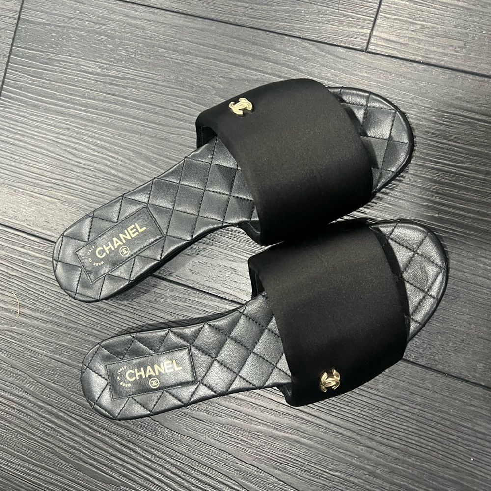 CHANEL Black and Gold Slide Sandals
